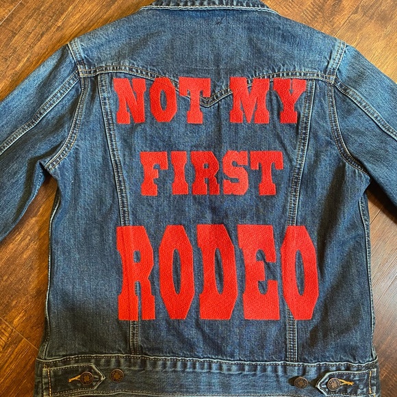 Jean Jacket - Picture 2 of 5